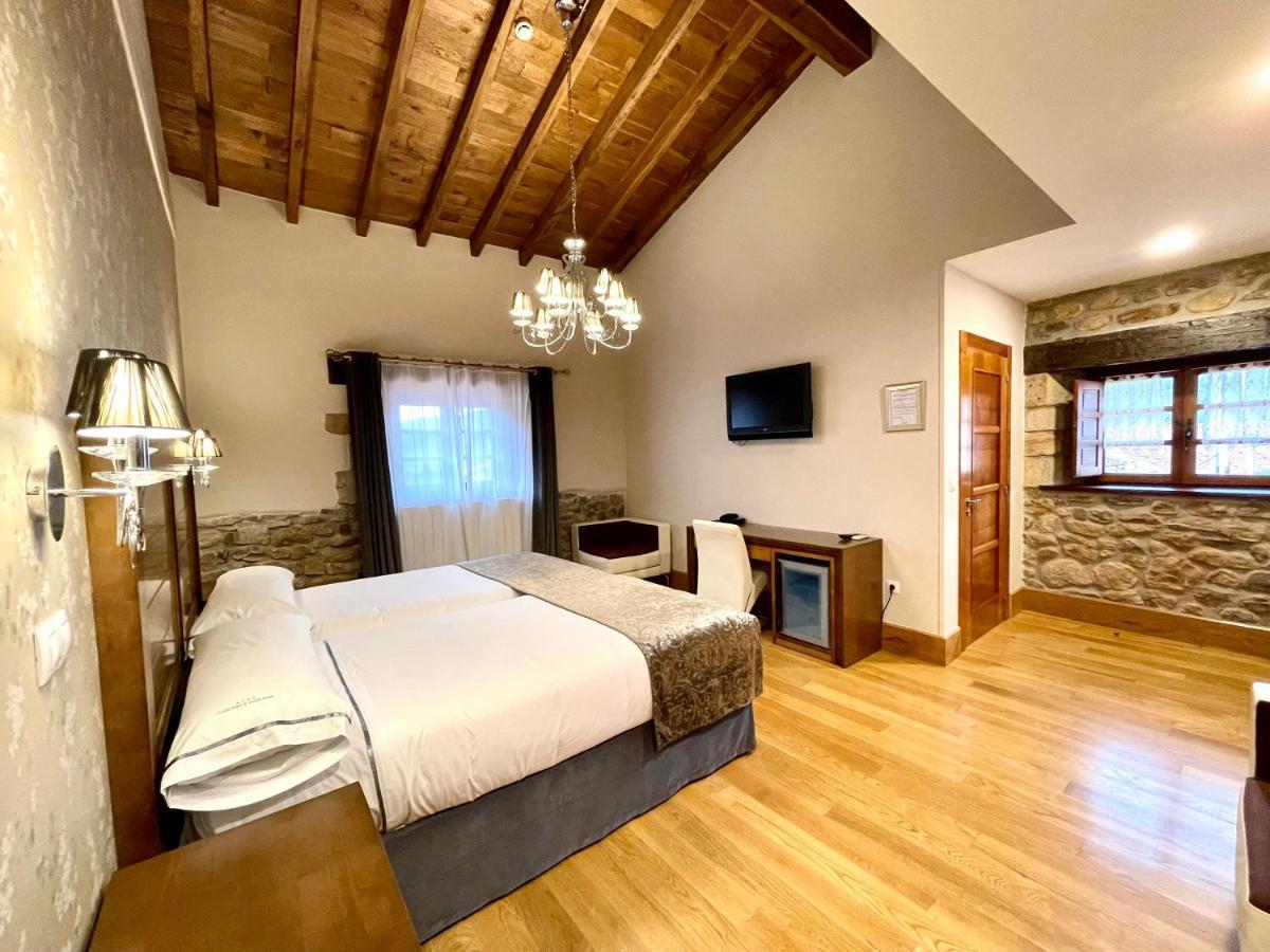 Akla Hotel Suites Valles Pasiegos Saro エクステリア 写真