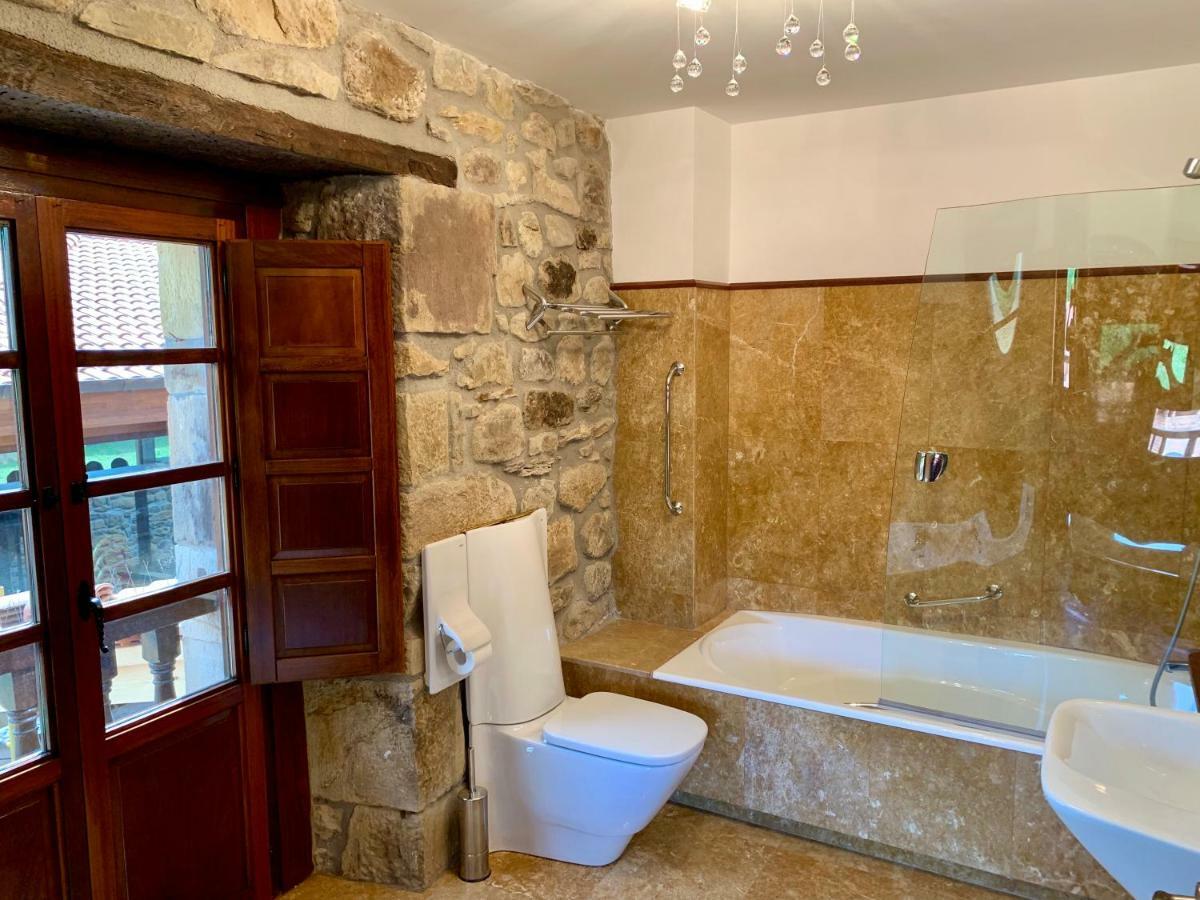 Akla Hotel Suites Valles Pasiegos Saro エクステリア 写真